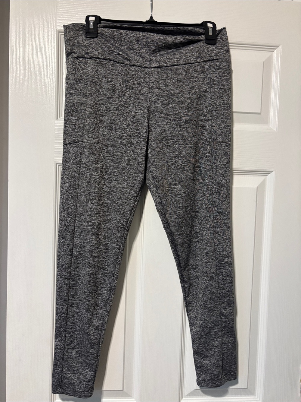 Women’s Gray Athletic Leggings